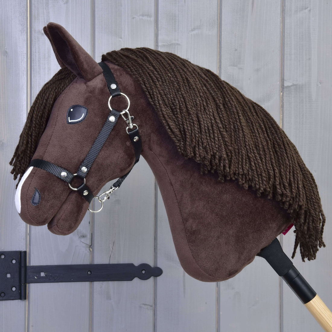 Hobby Horse Chianti med svart grimma