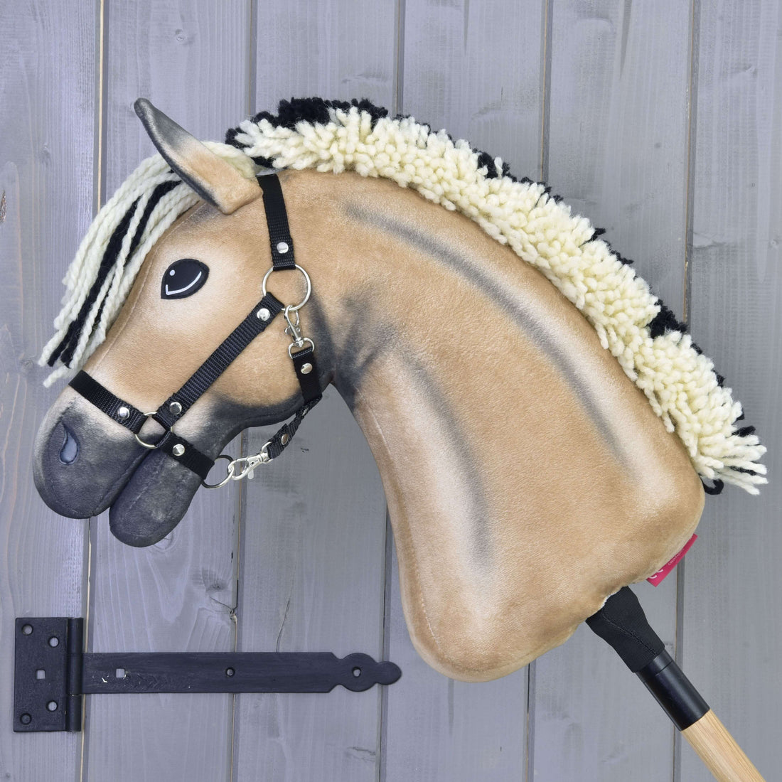 Hobby Horse Colby med svart grimma