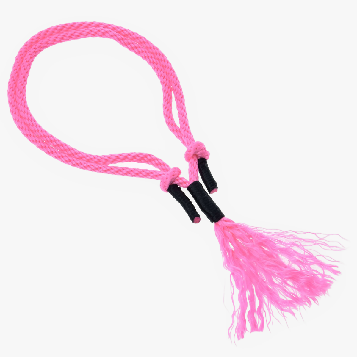 Hobby Horse halsring Pink Festive från LarDen, en klarrosa halsring av flätat rep med svartlindade ändar och en tofs