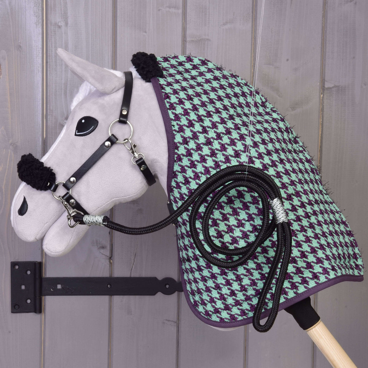 Grey plush Hobby Horse wearing Set Harmony Green: mint and purple houndstooth blanket, black halter, coiled lead rope