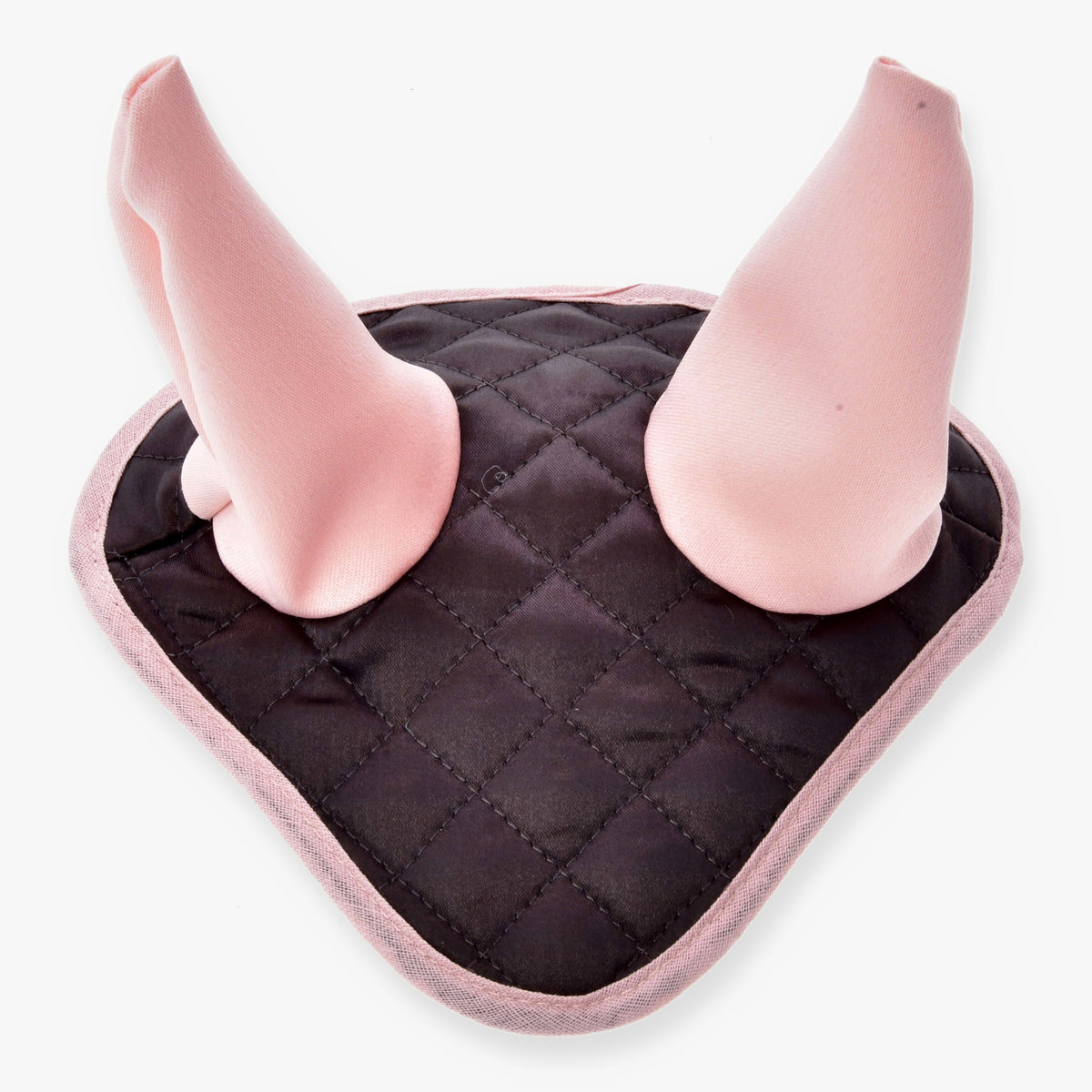 Hobby Horse flughuva Chocolate från LarDen, quiltad mörkbrun satin med ljusrosa öron och rosa kant